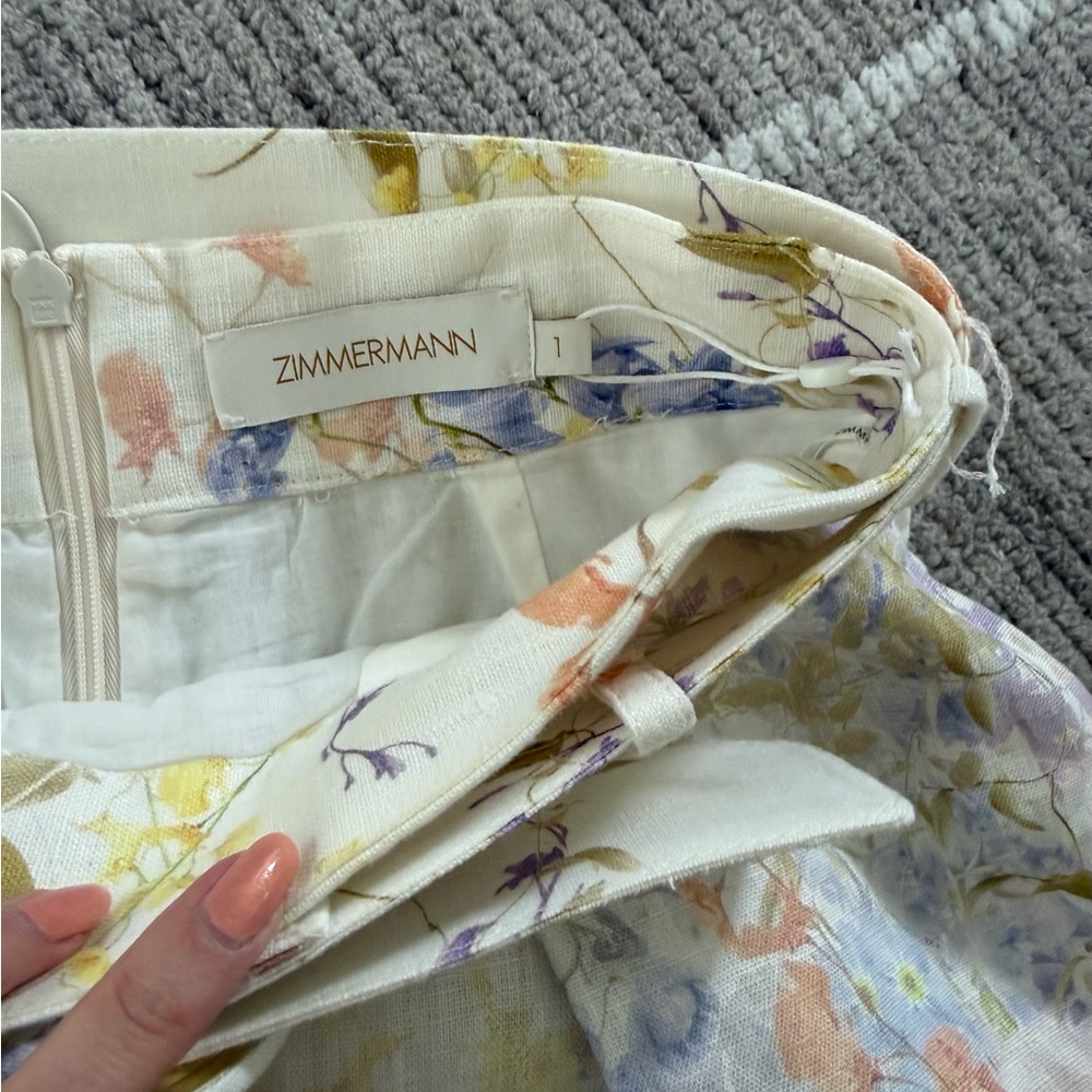 Zimmermann White Floral Shorts with Belt size 1 - Picture 5 of 5